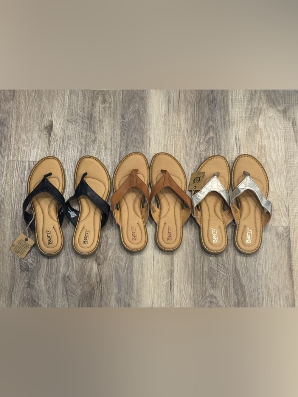 Born Women’s 10 Leather Ciara Flip Flop